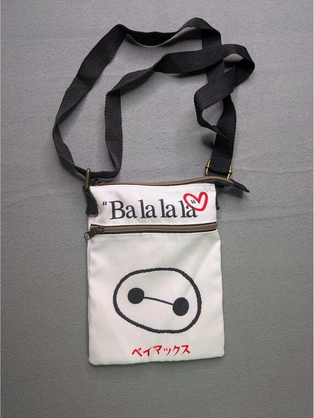 Loungefly Crossbody Bag Unisex Small White Baymax Disney Zip Strap Balalala